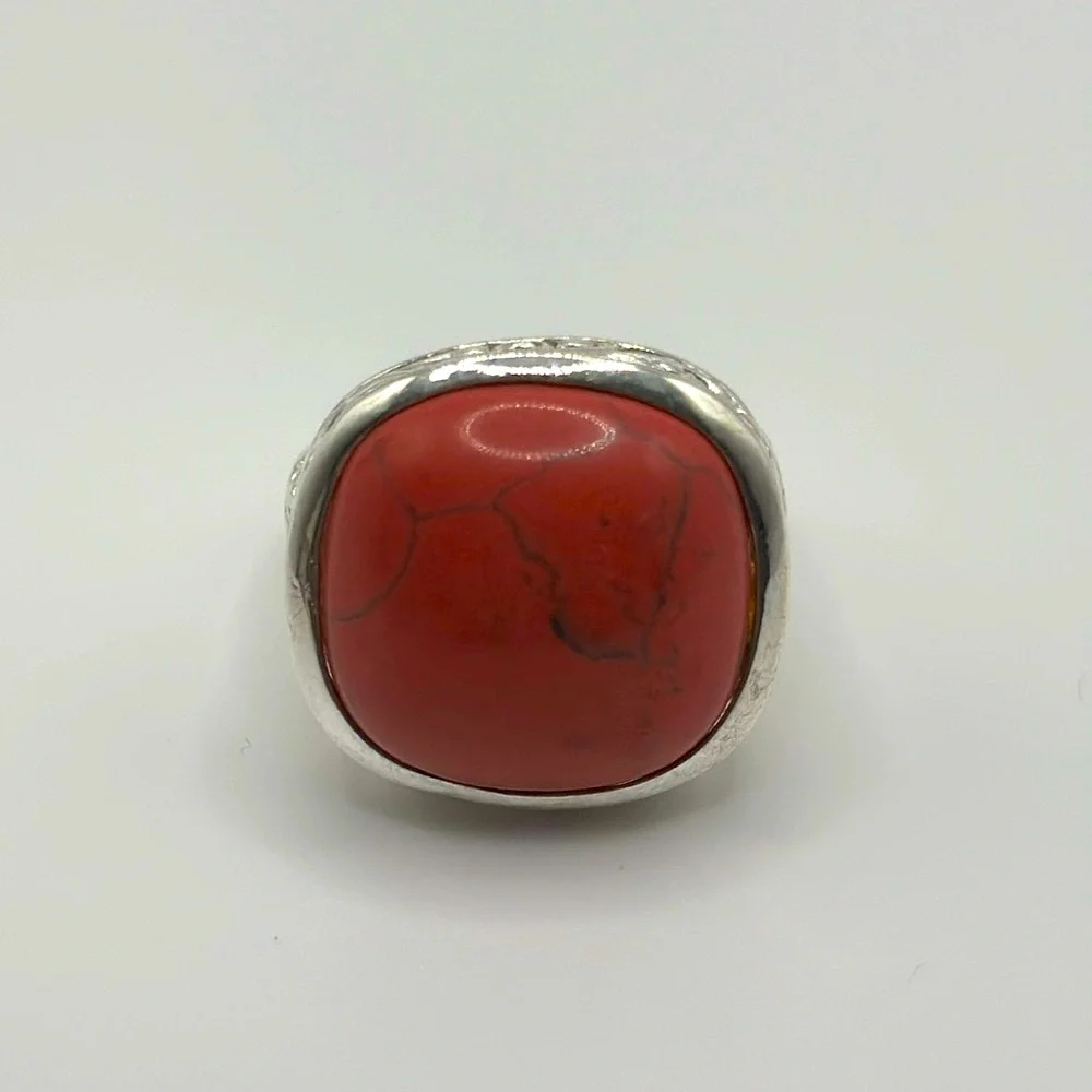 Elegant 925 Sterling silver ring real stone